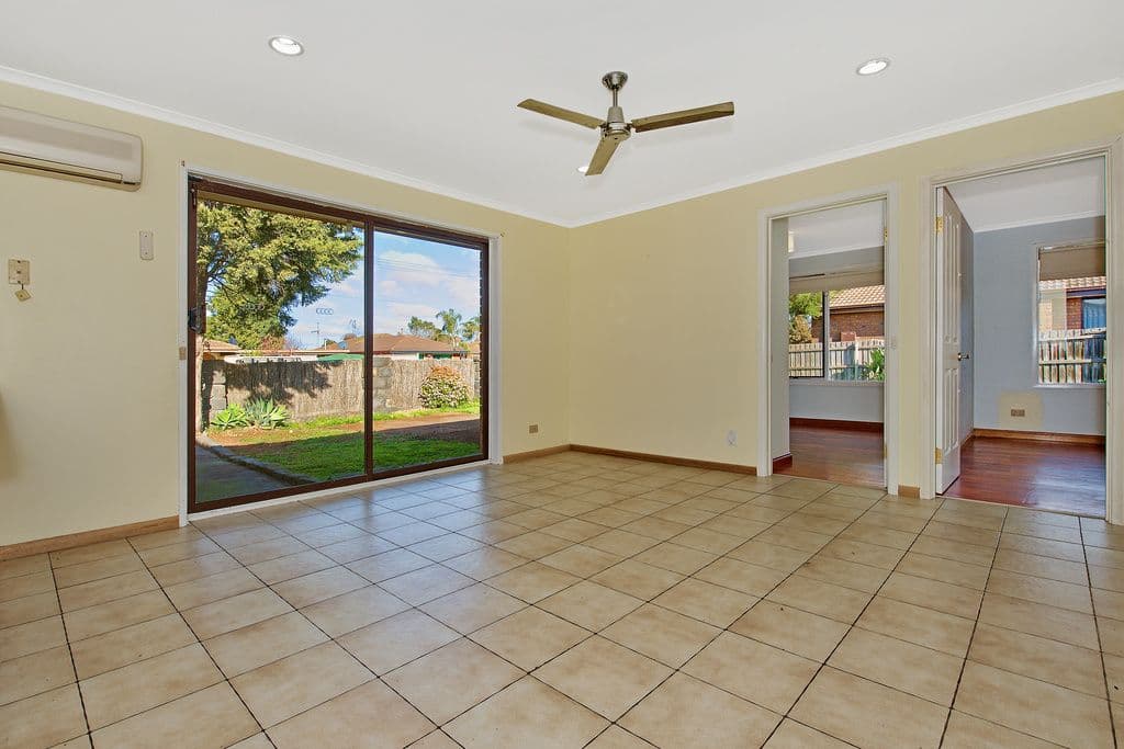 9 Glendale Avenue, Epping VIC 3076, Epping - Thumbnail 5