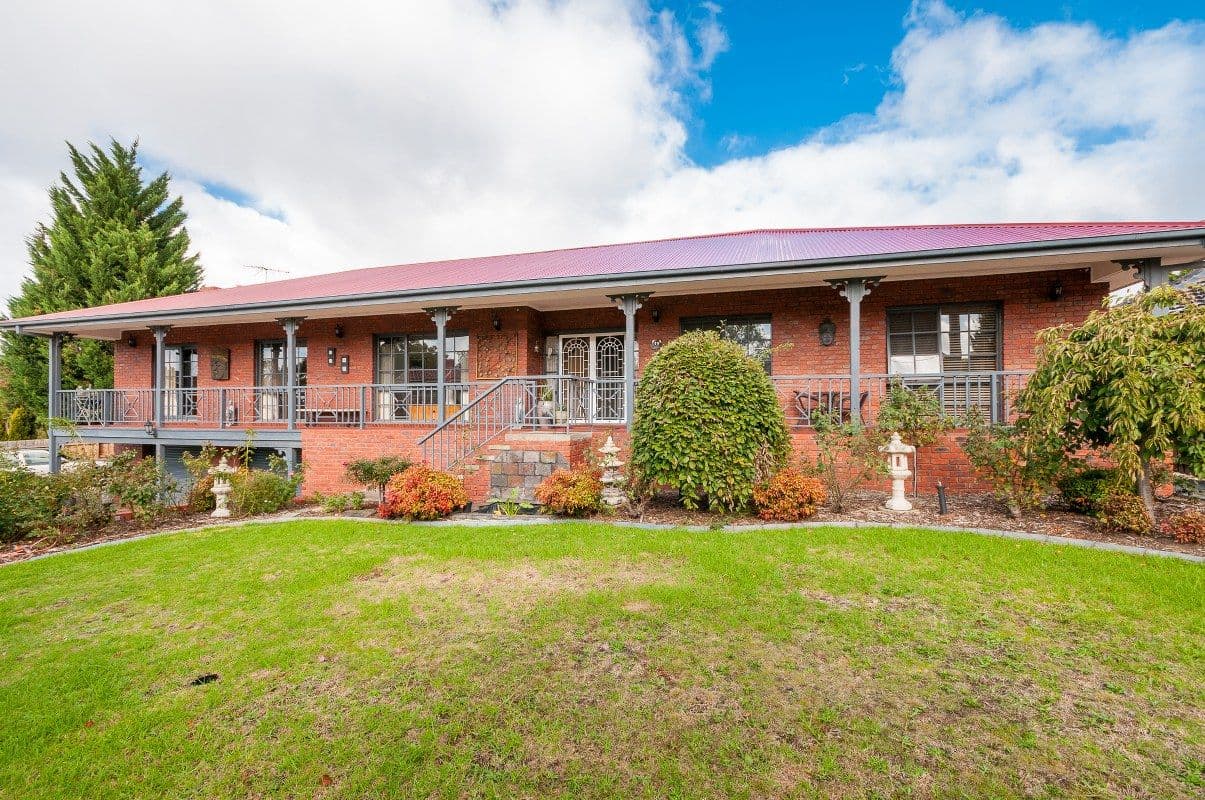 10 Berwick Place, GREENVALE VIC 3059, Greenvale - Thumbnail 2