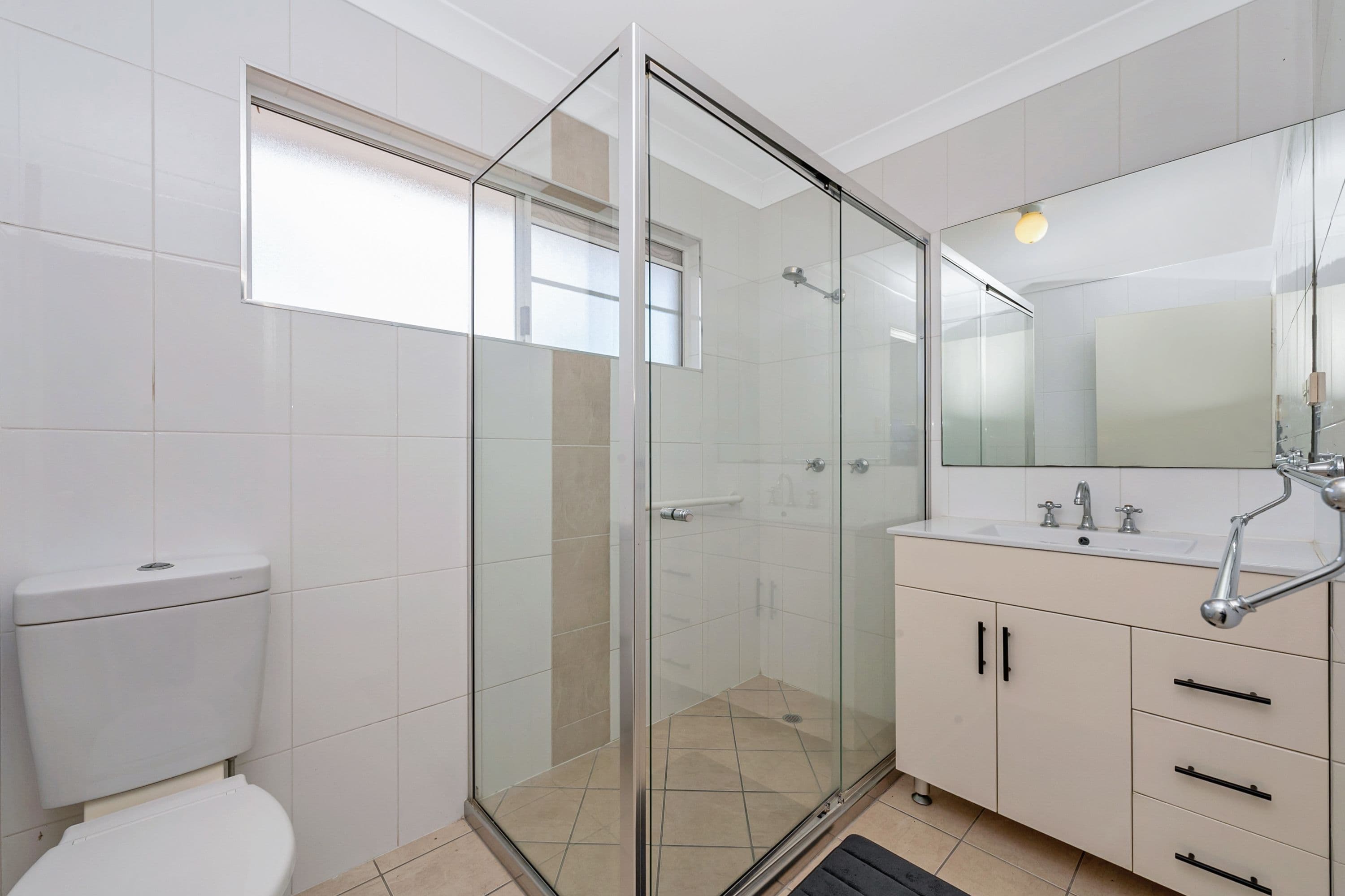 20 Carr Street, Hermit Park QLD 4812, Hermit Park - Thumbnail 3