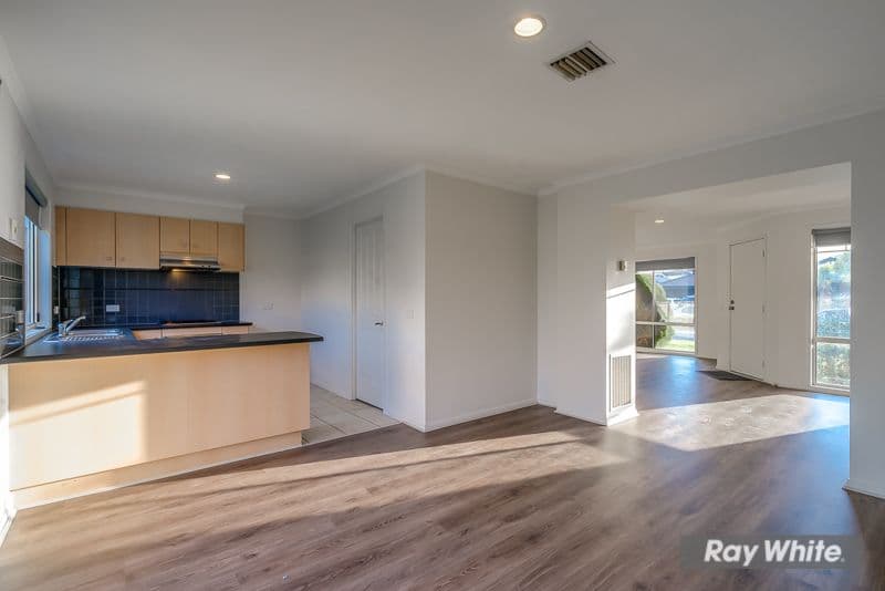 46 The Promenade, Point Cook VIC 3030, Point Cook - Thumbnail 5