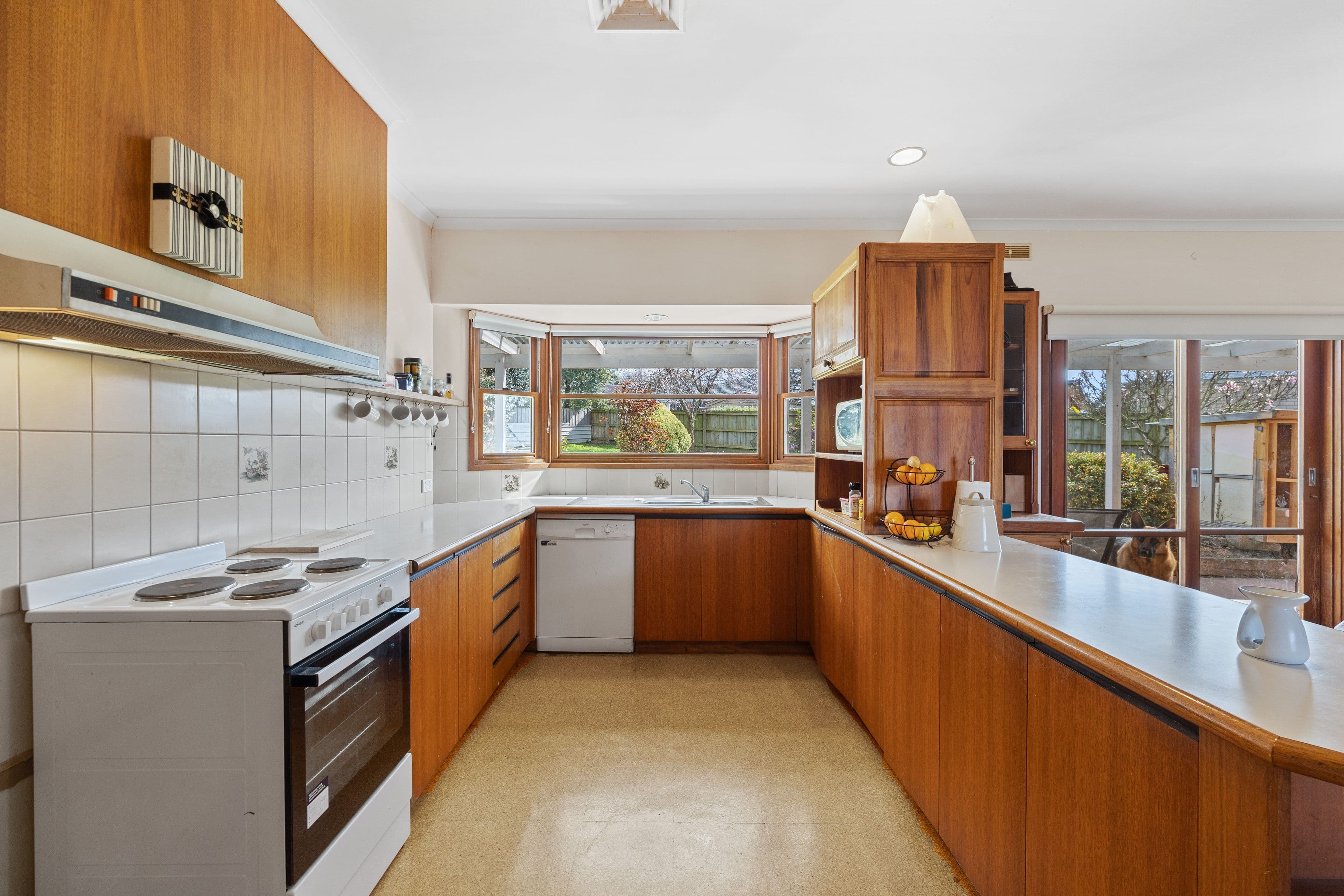 13 Noel Court, Leongatha VIC 3953, Leongatha - Thumbnail 2