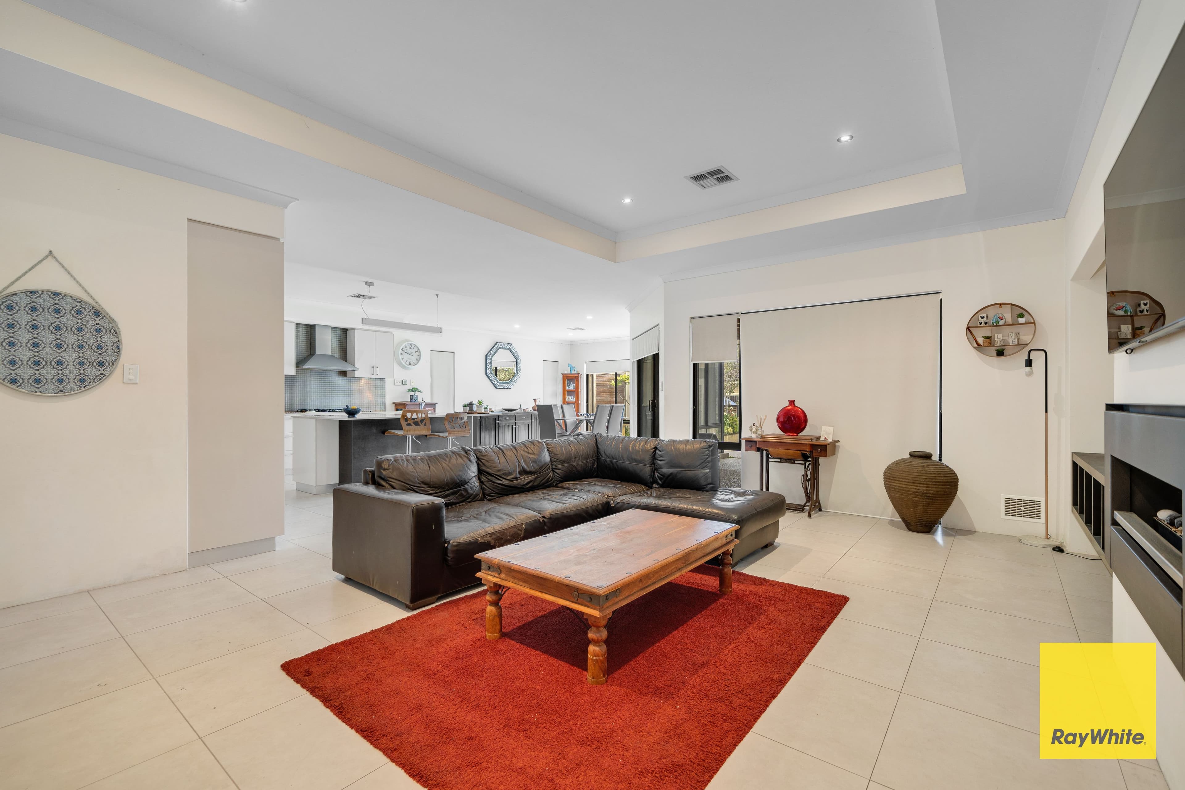 9 Farnborough Parkway, The Vines WA 6069, The Vines - Thumbnail 6