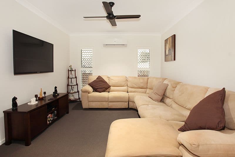 8 Corella Street, Forest Glen QLD 4556, Forest Glen - Thumbnail 2