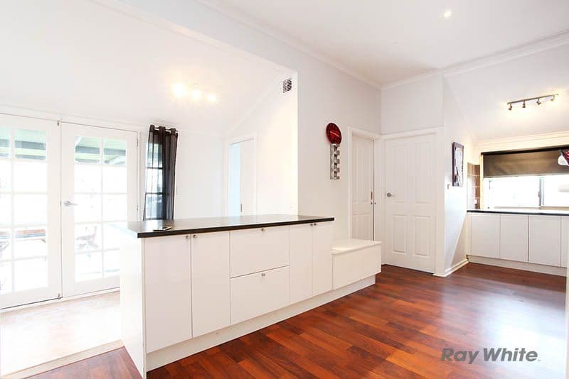 136 Welcome Road, Diggers Rest - Thumbnail 3