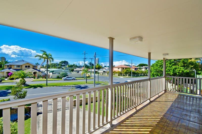 40 Philippine Parade, PALM BEACH QLD 4221, Palm Beach - Thumbnail 2