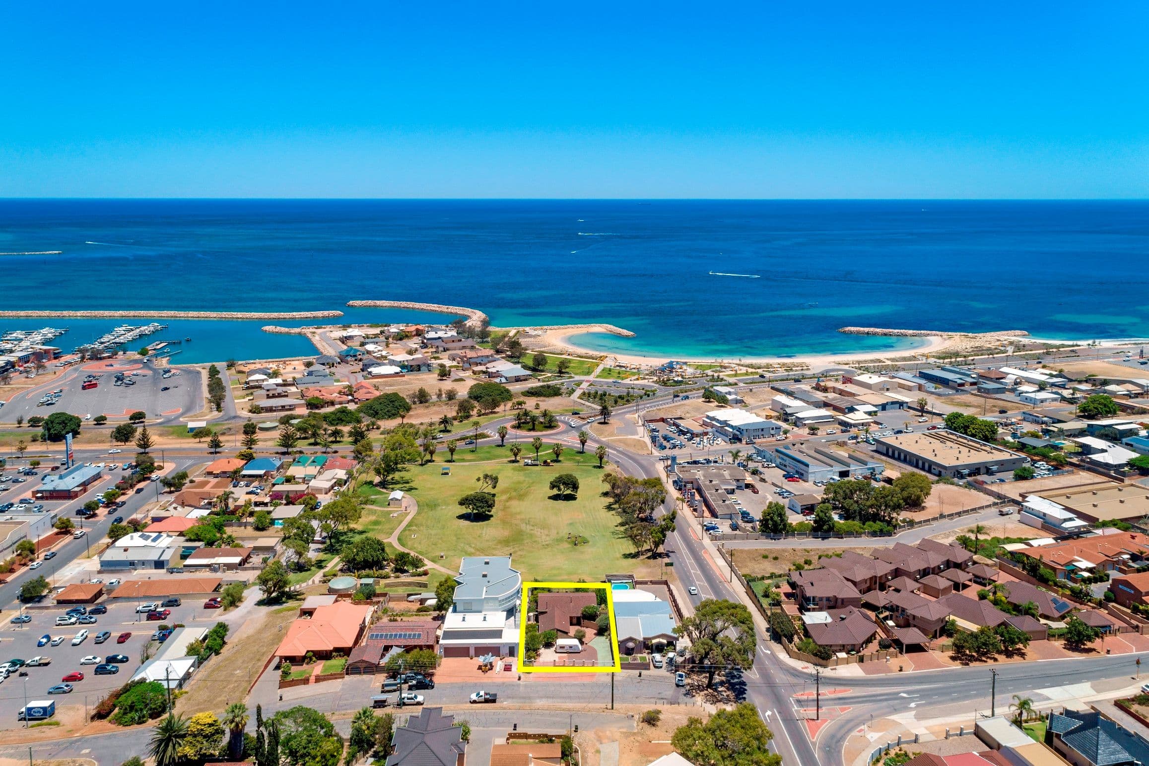 113 George Road, Geraldton WA 6530, Geraldton - Thumbnail 2