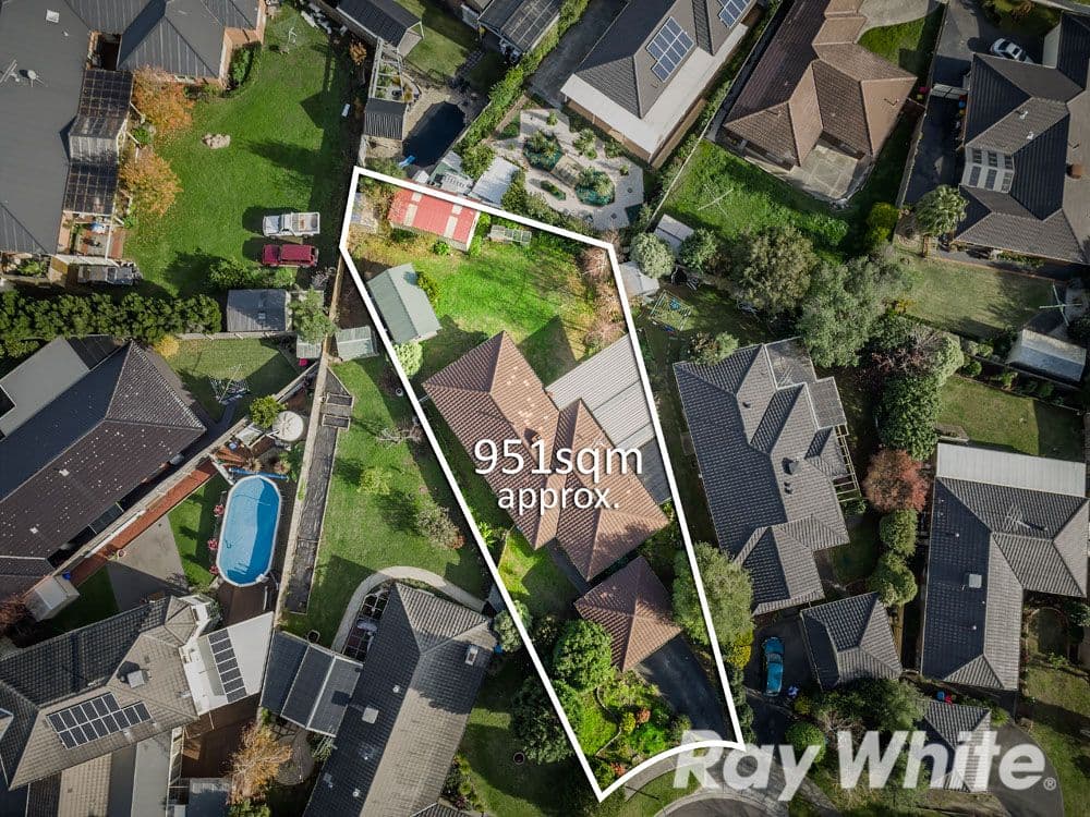 7 Morton Place, Rowville VIC 3178, Rowville - Thumbnail 2