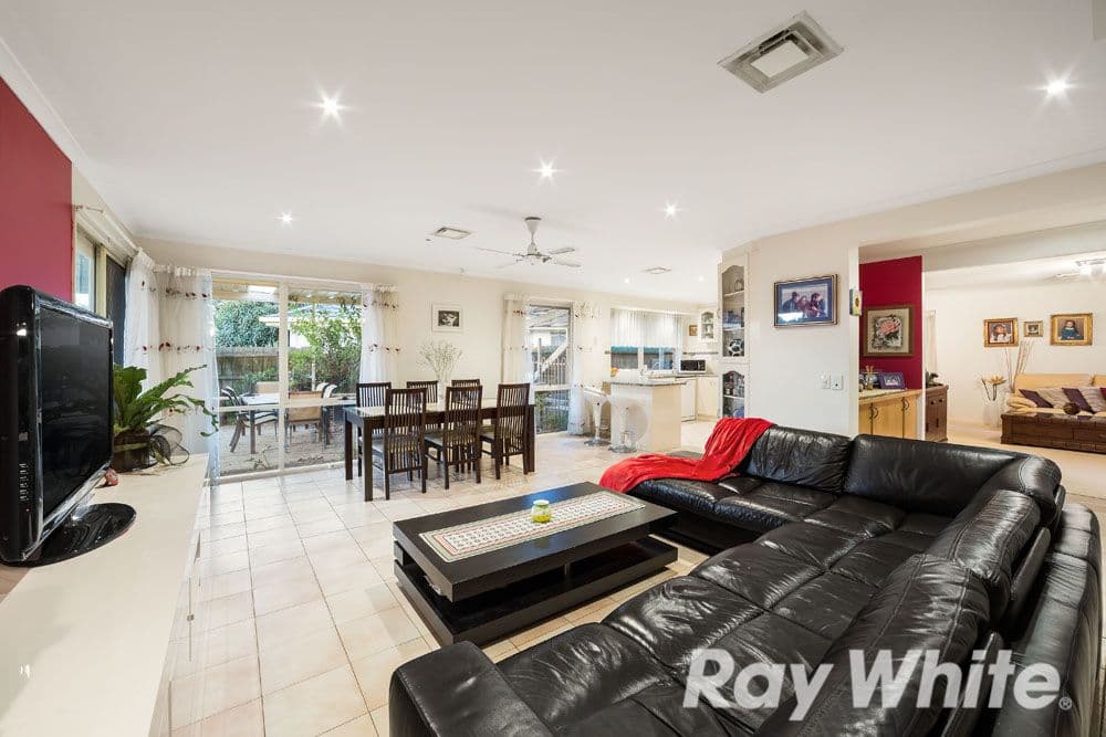 7 Morton Place, Rowville VIC 3178, Rowville - Thumbnail 4