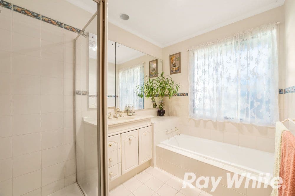 7 Morton Place, Rowville VIC 3178, Rowville - Thumbnail 7