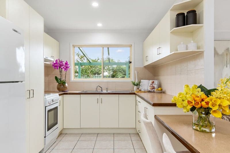 102 Bedford Street, Gordon Park - Thumbnail 3