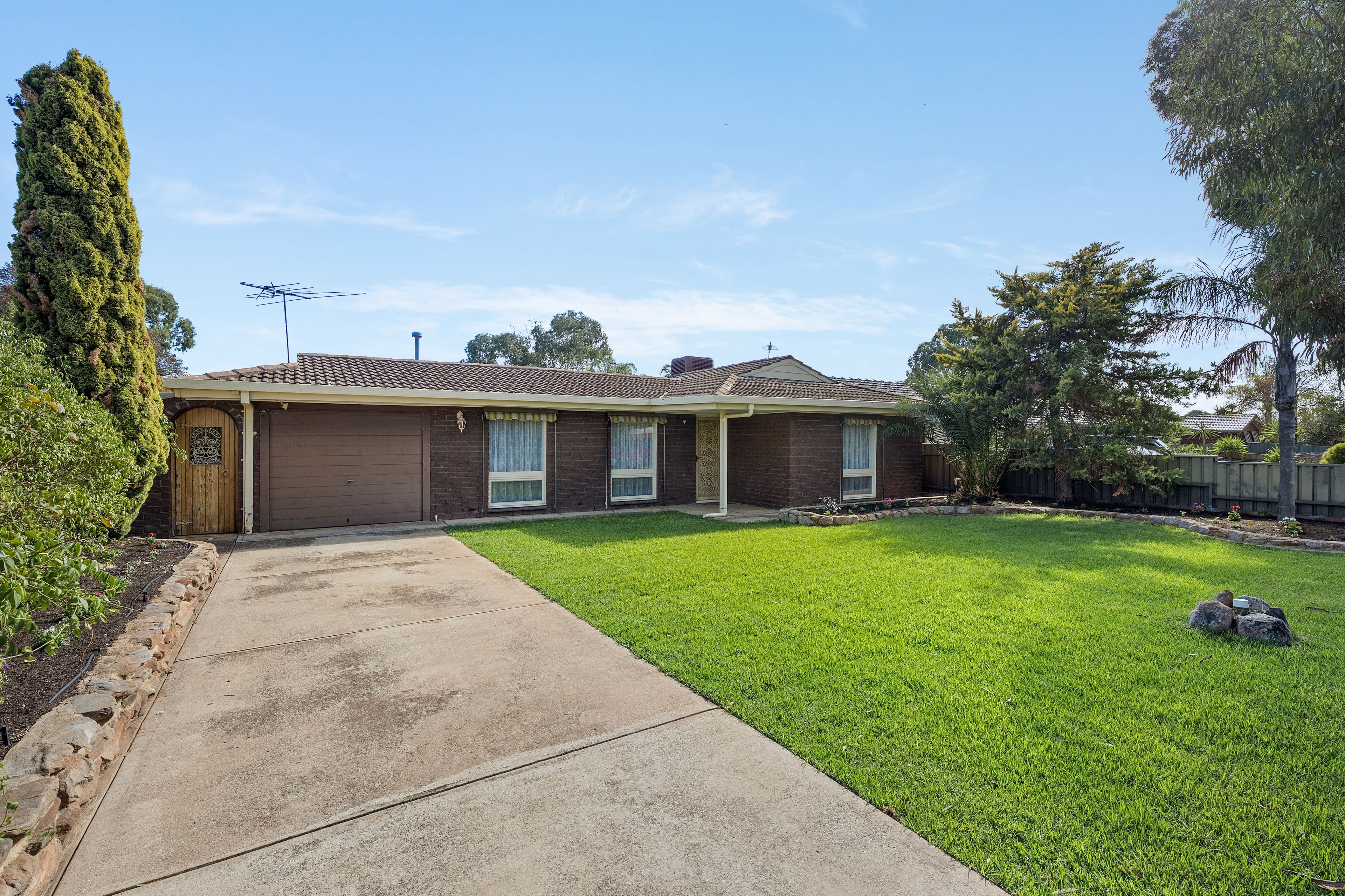 17 Etuna Street, Para Hills West SA 5096, Para Hills West - Thumbnail 2