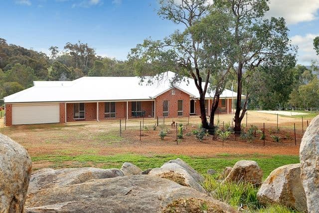 200 Ridgewood Loop, BULLSBROOK WA 6084, Bullsbrook - Image 1