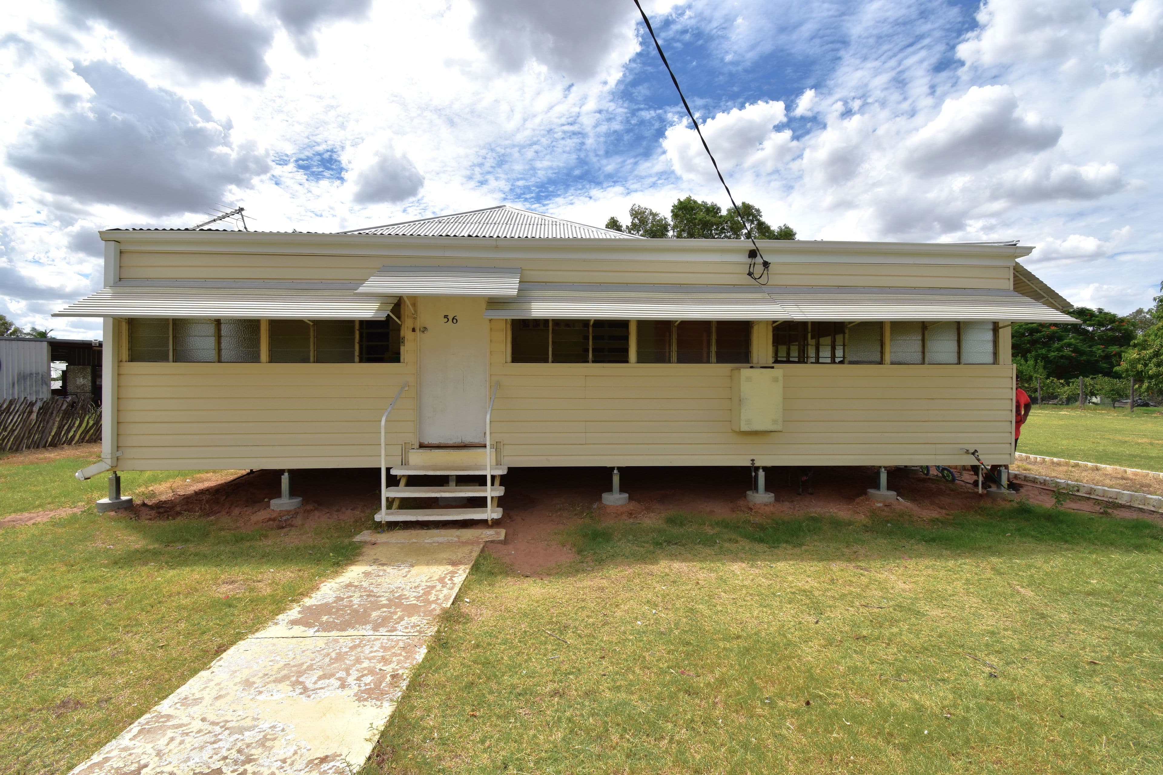 56 Gidyea Street, Barcaldine QLD 4725, Barcaldine - Thumbnail 3