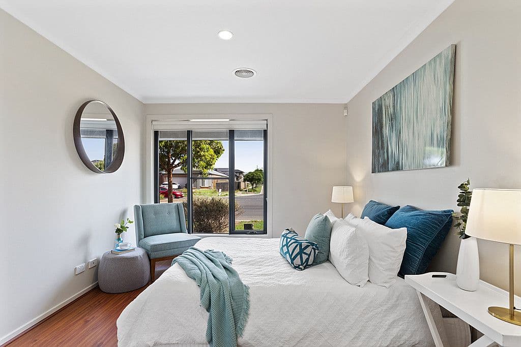 194 Saltwater Promenade, Point Cook VIC 3030, Point Cook - Thumbnail 4
