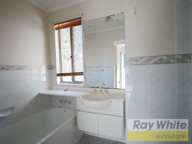 15 Macknish Crescent, COOPERS PLAINS QLD 4108, Coopers Plains - Thumbnail 5