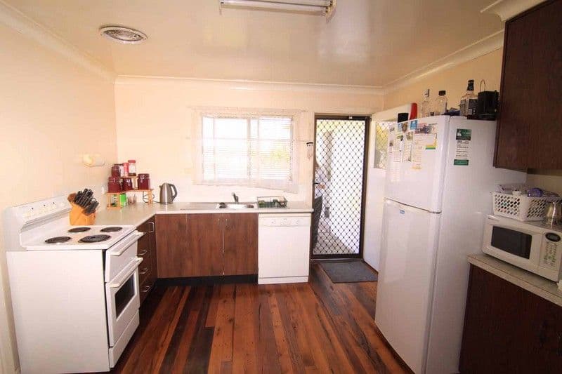 104 Coronation Avenue, GLEN INNES NSW 2370, Glen Innes - Thumbnail 4