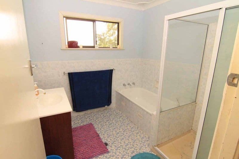 104 Coronation Avenue, GLEN INNES NSW 2370, Glen Innes - Thumbnail 7