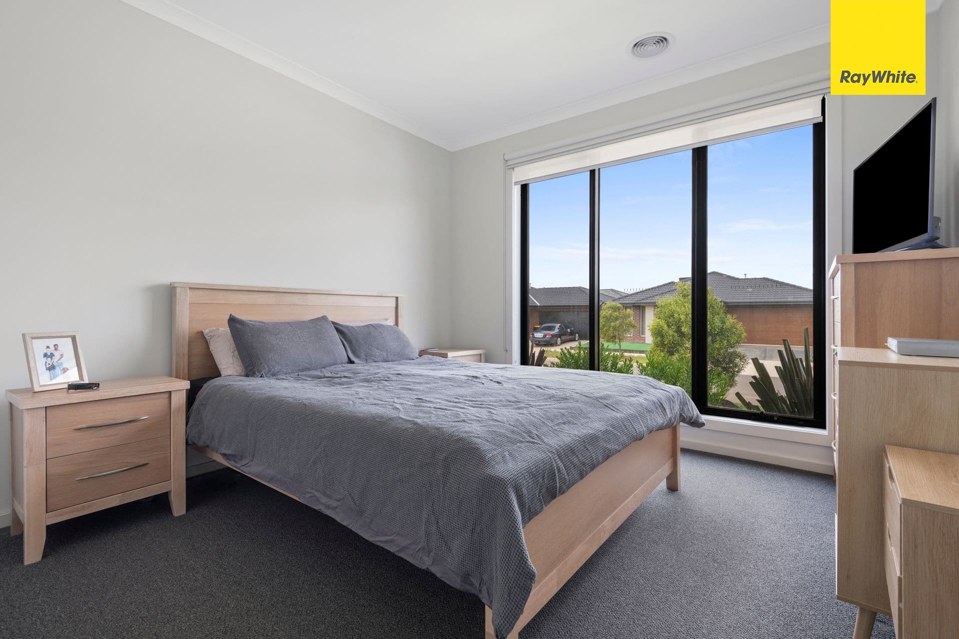20 Chandler Way, COBBLEBANK VIC 3338, Cobblebank - Thumbnail 2
