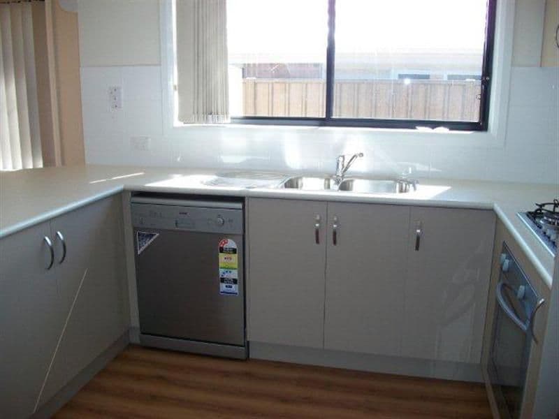 9A  Thornett Place, DUBBO NSW 2830, Dubbo - Thumbnail 2