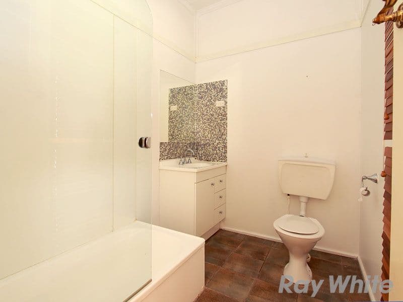 94 Jardine Street, STAFFORD QLD 4053, Stafford - Thumbnail 3