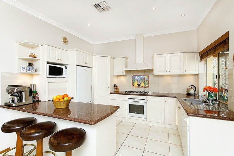 17 Yarren Avenue, BRIGHTON-LE-SANDS NSW 2216, Brighton-Le-Sands - Thumbnail 3