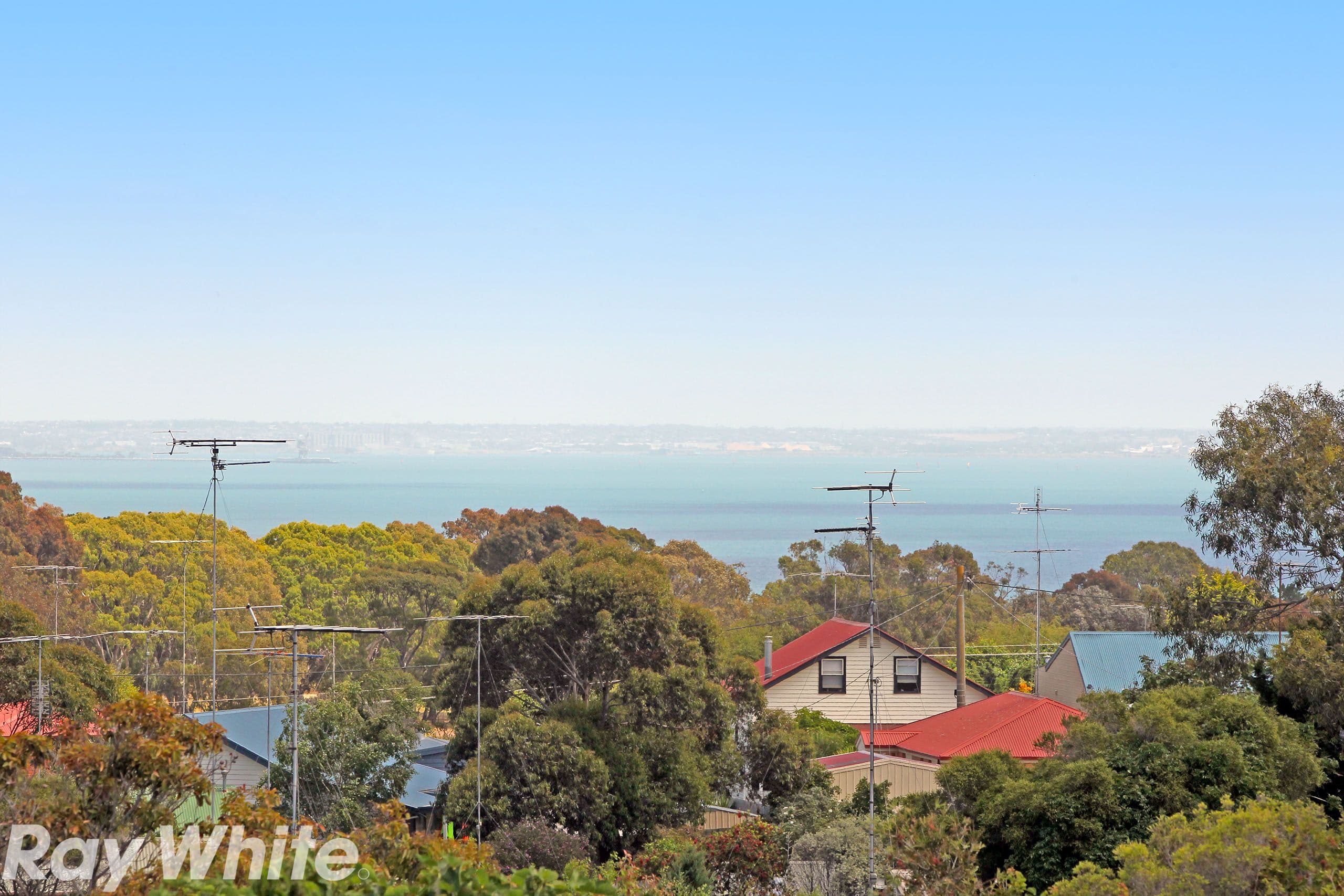28 Dundundra Drive, Clifton Springs VIC 3222, Clifton Springs - Thumbnail 2