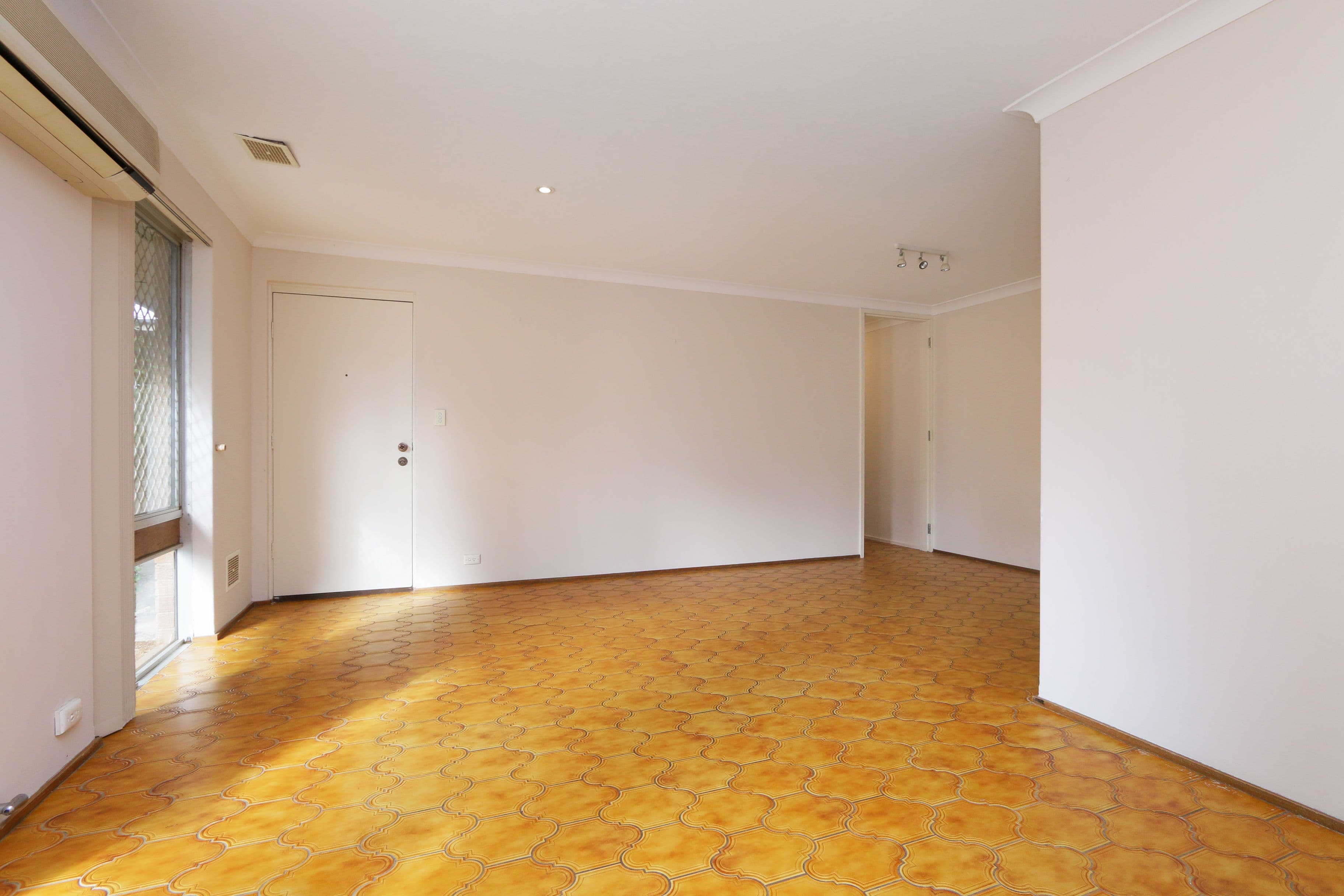 1 Castle Place, Armadale WA 6112, Armadale - Thumbnail 4