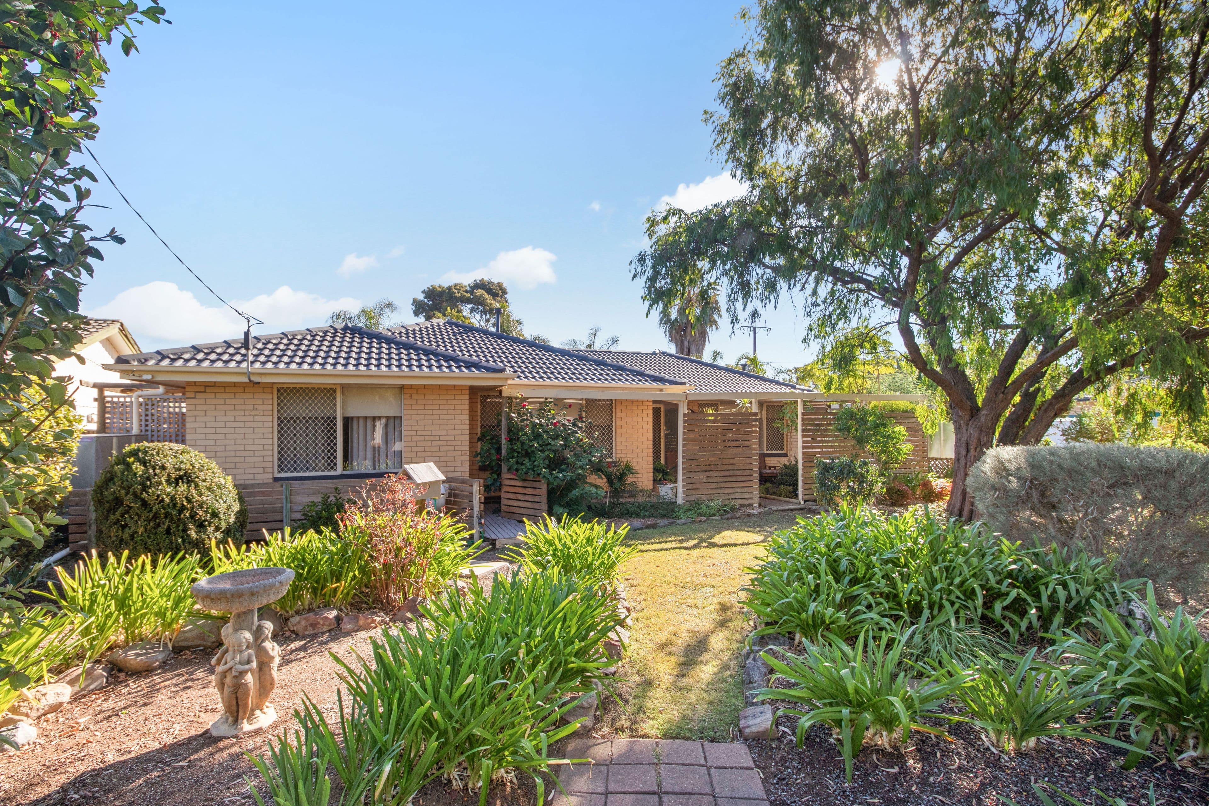 17 Prince Charles Street, Morphett Vale SA 5162, Morphett Vale - Thumbnail 2