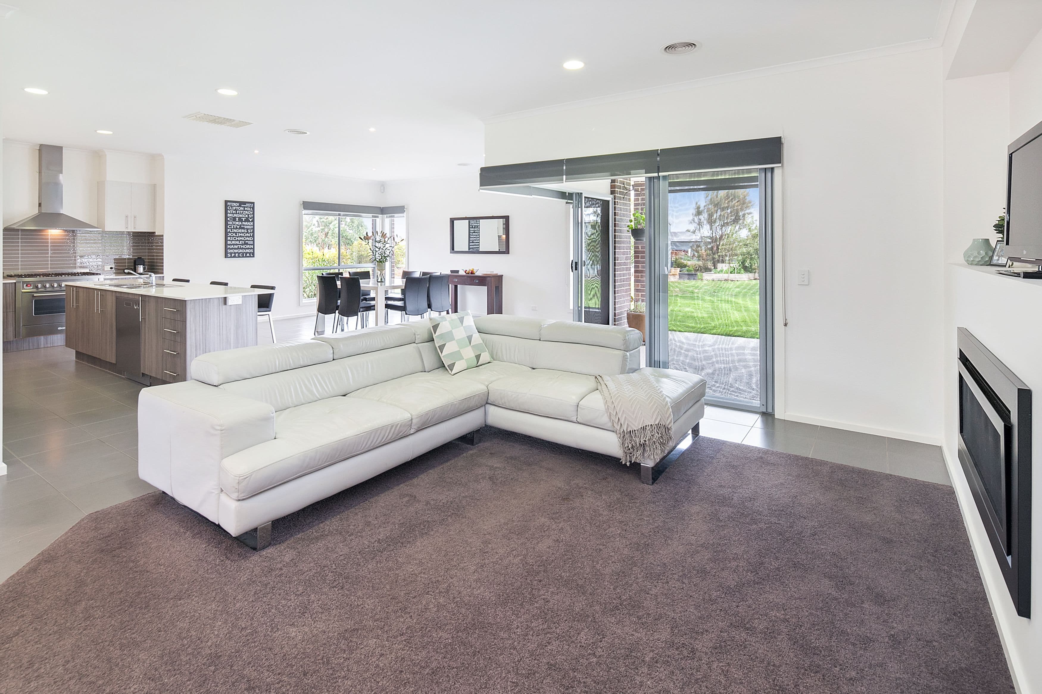 73 Ibis Gardens Court, Cardigan VIC 3352, Cardigan - Thumbnail 2
