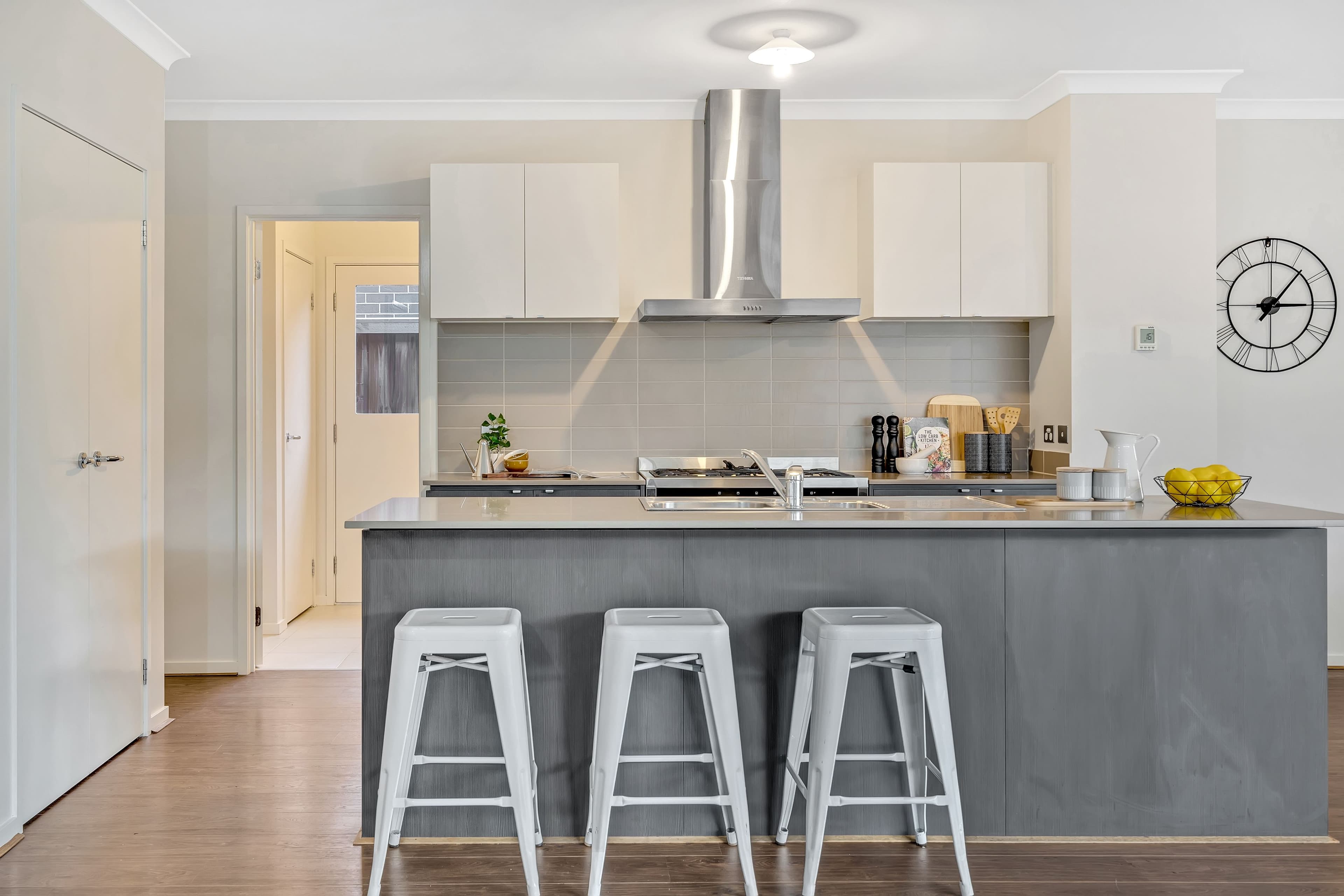 7 Hues Street, Mickleham VIC 3064, Mickleham - Thumbnail 2
