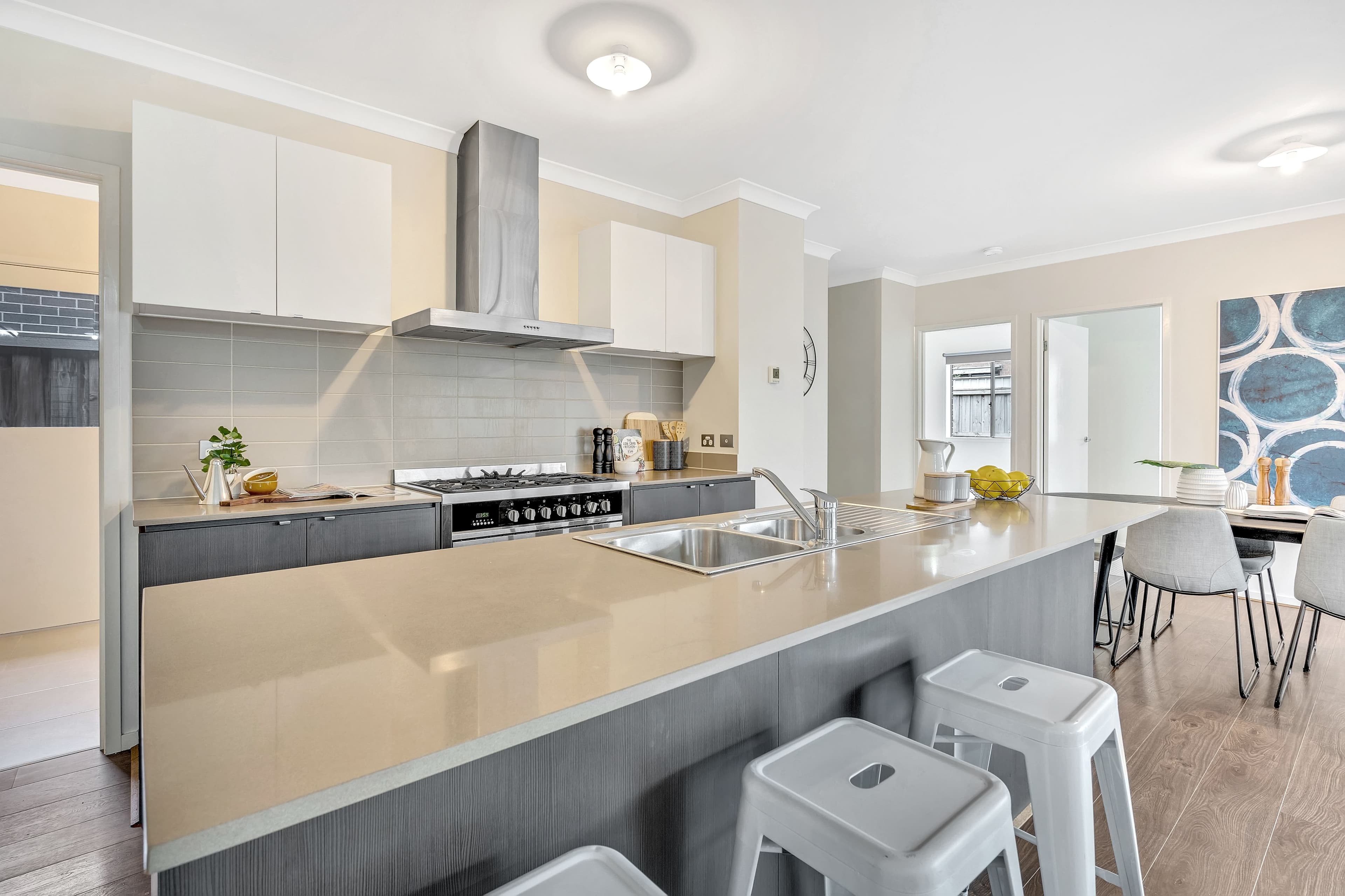 7 Hues Street, Mickleham VIC 3064, Mickleham - Thumbnail 3