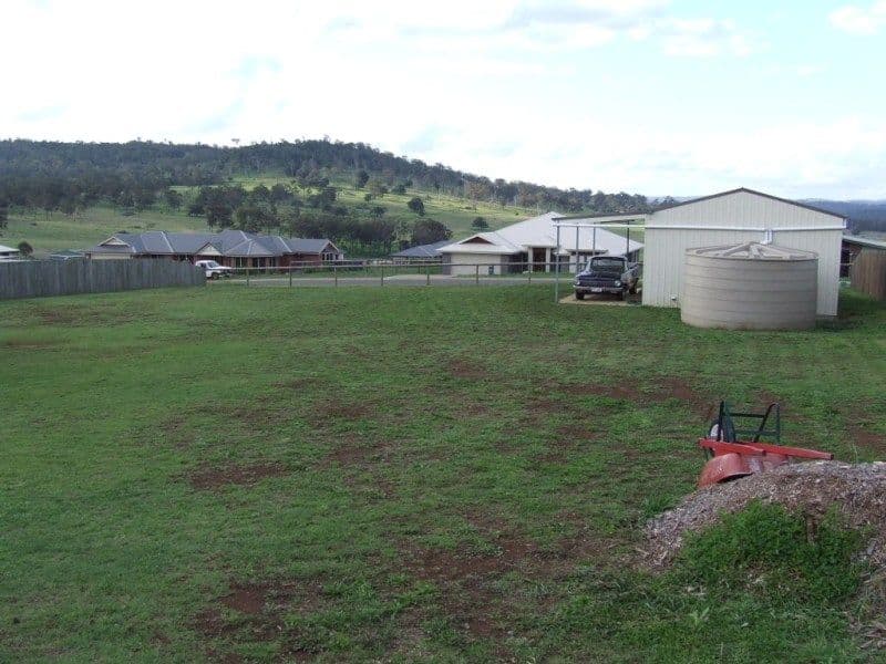 5 Kingfisher Court, MERINGANDAN WEST QLD 4352, Meringandan West - Thumbnail 5