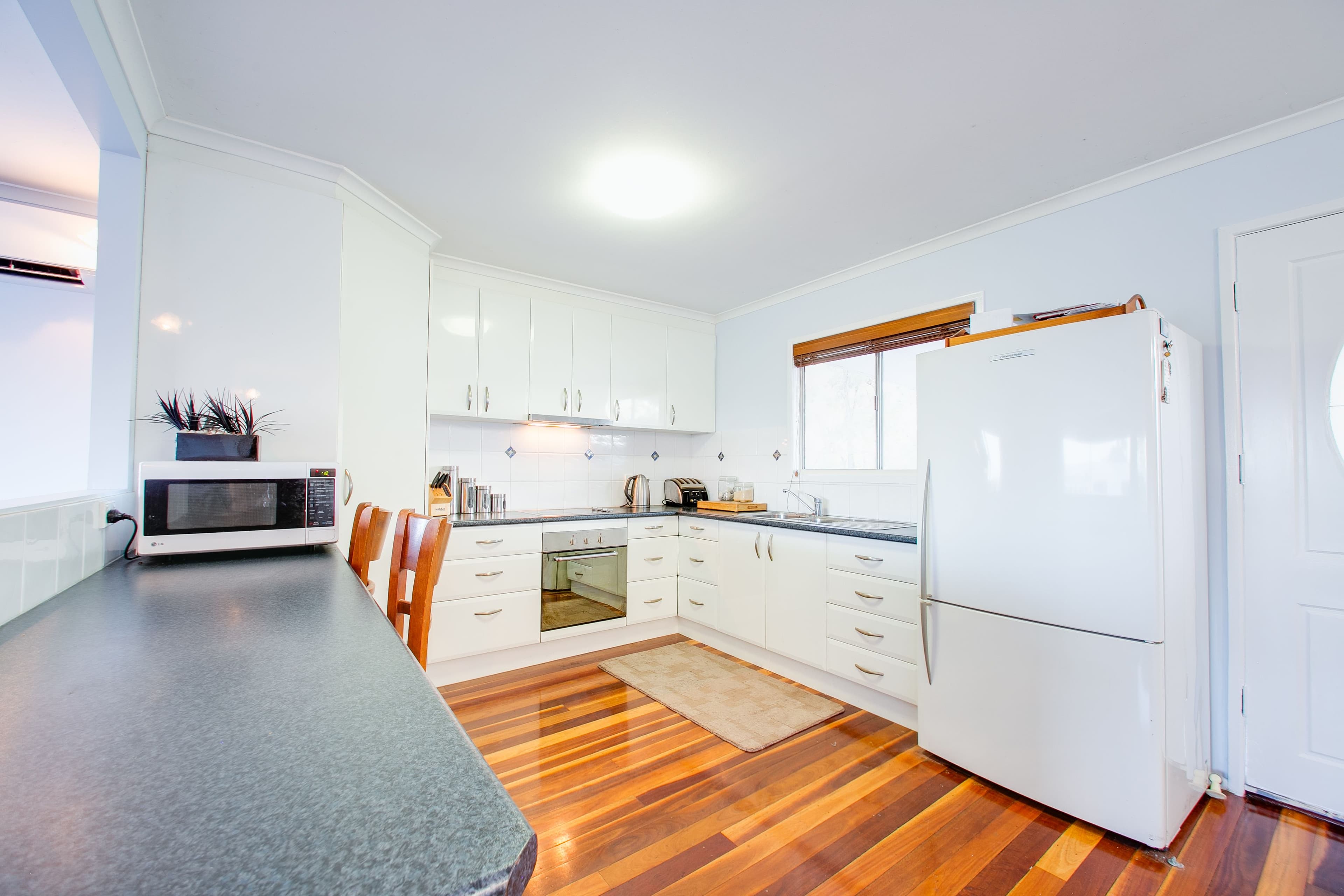 11 Saunders Street, Flinders View QLD 4305, Flinders View - Thumbnail 3