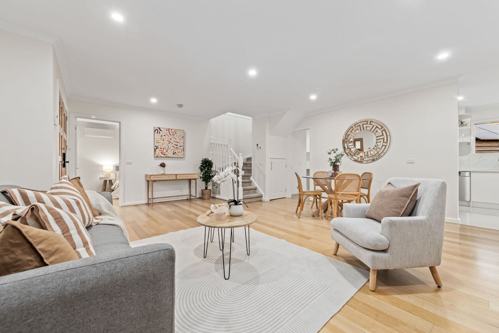 18 Cadorna Street, Box Hill South VIC 3128, Box Hill South - Thumbnail 3
