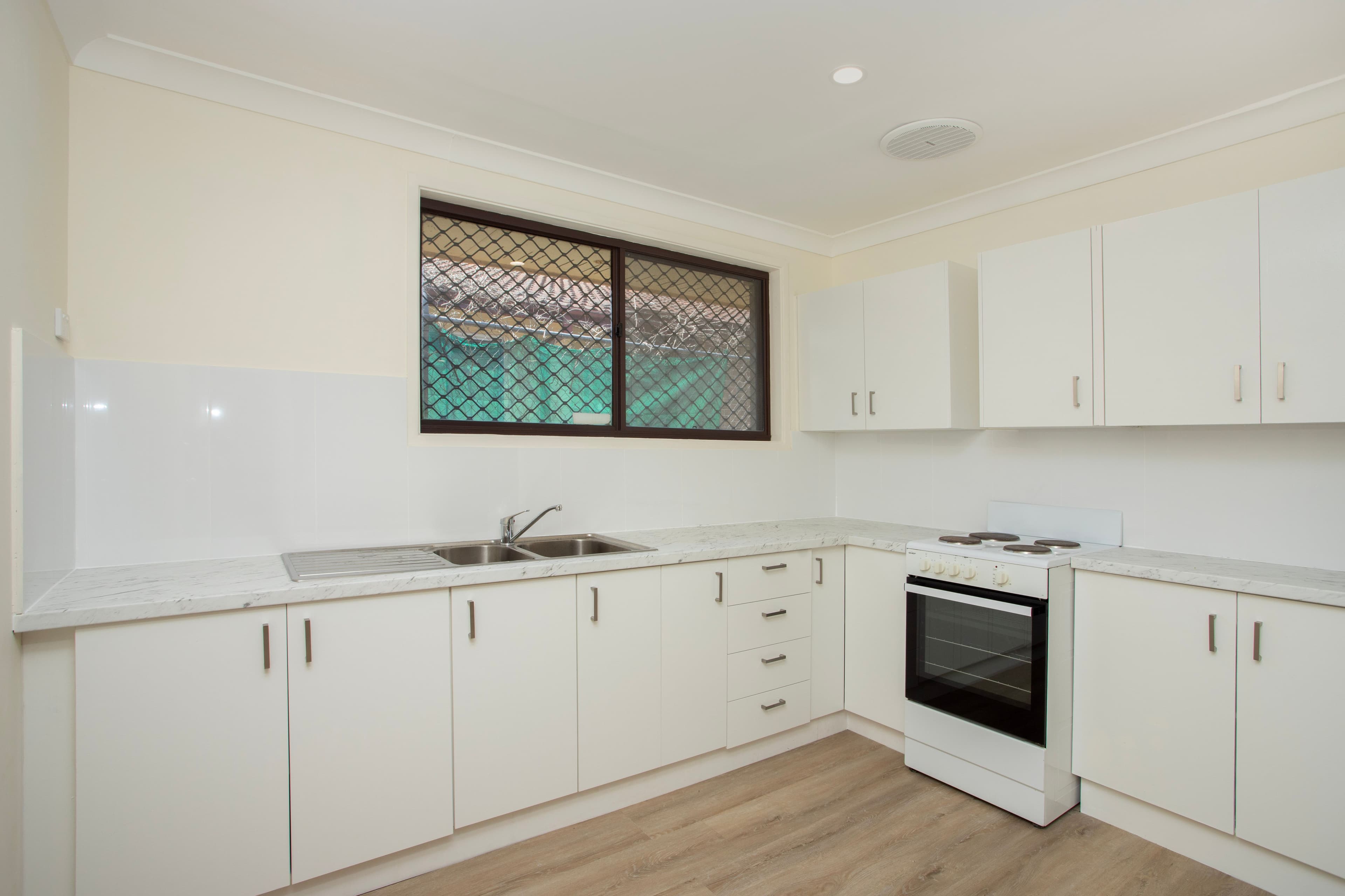 5 Hughes Street, Taree NSW 2430, Taree - Thumbnail 4