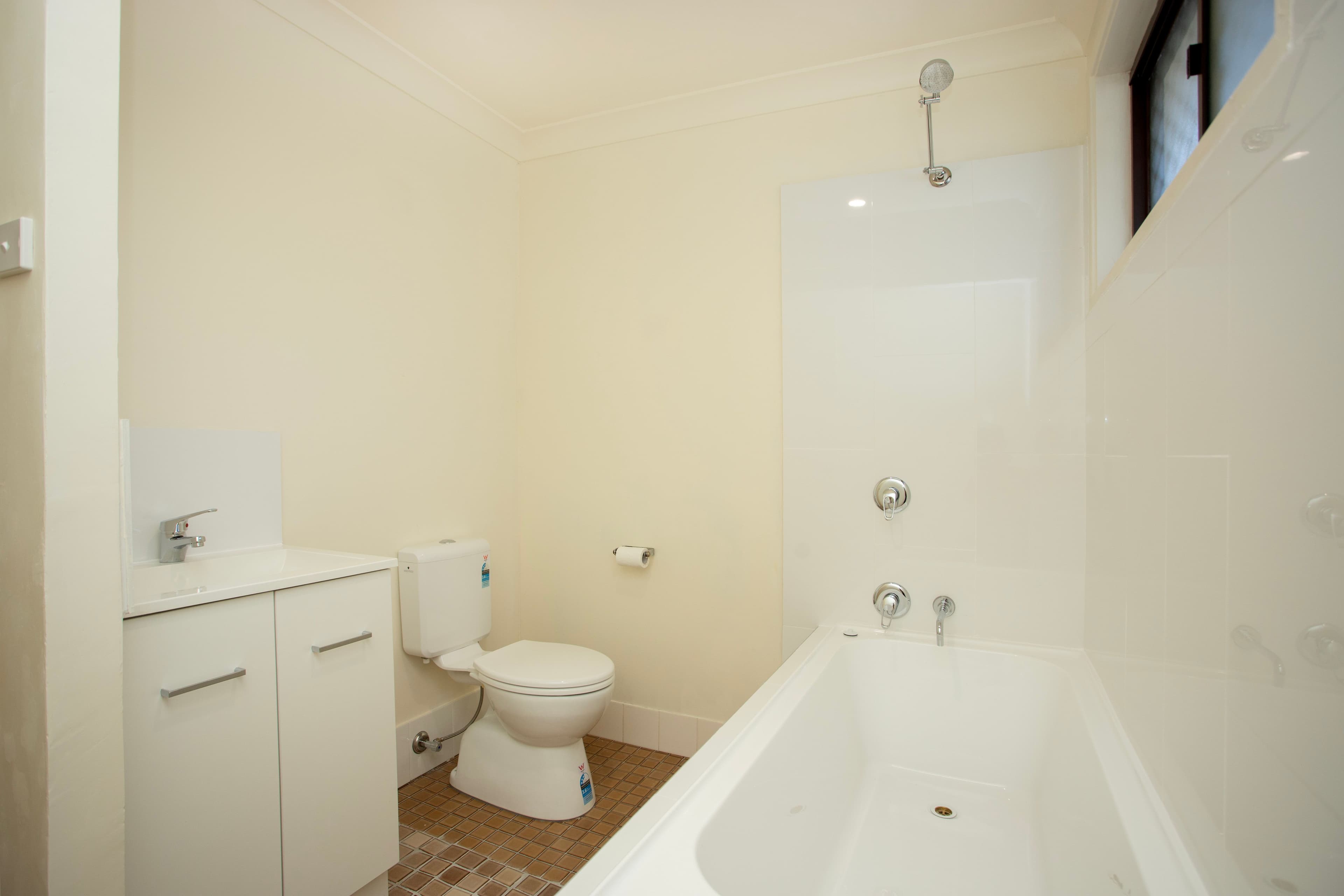 5 Hughes Street, Taree NSW 2430, Taree - Thumbnail 6