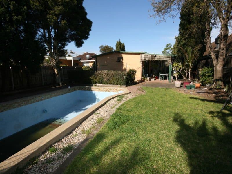 8 William Street, KEILOR PARK VIC 3042, Keilor Park - Thumbnail 5
