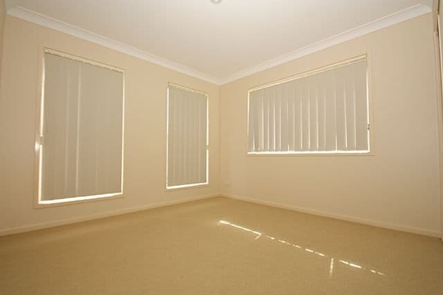 51 Wanderer Crescent, SPRINGFIELD LAKES QLD 4300, Springfield Lakes - Thumbnail 2