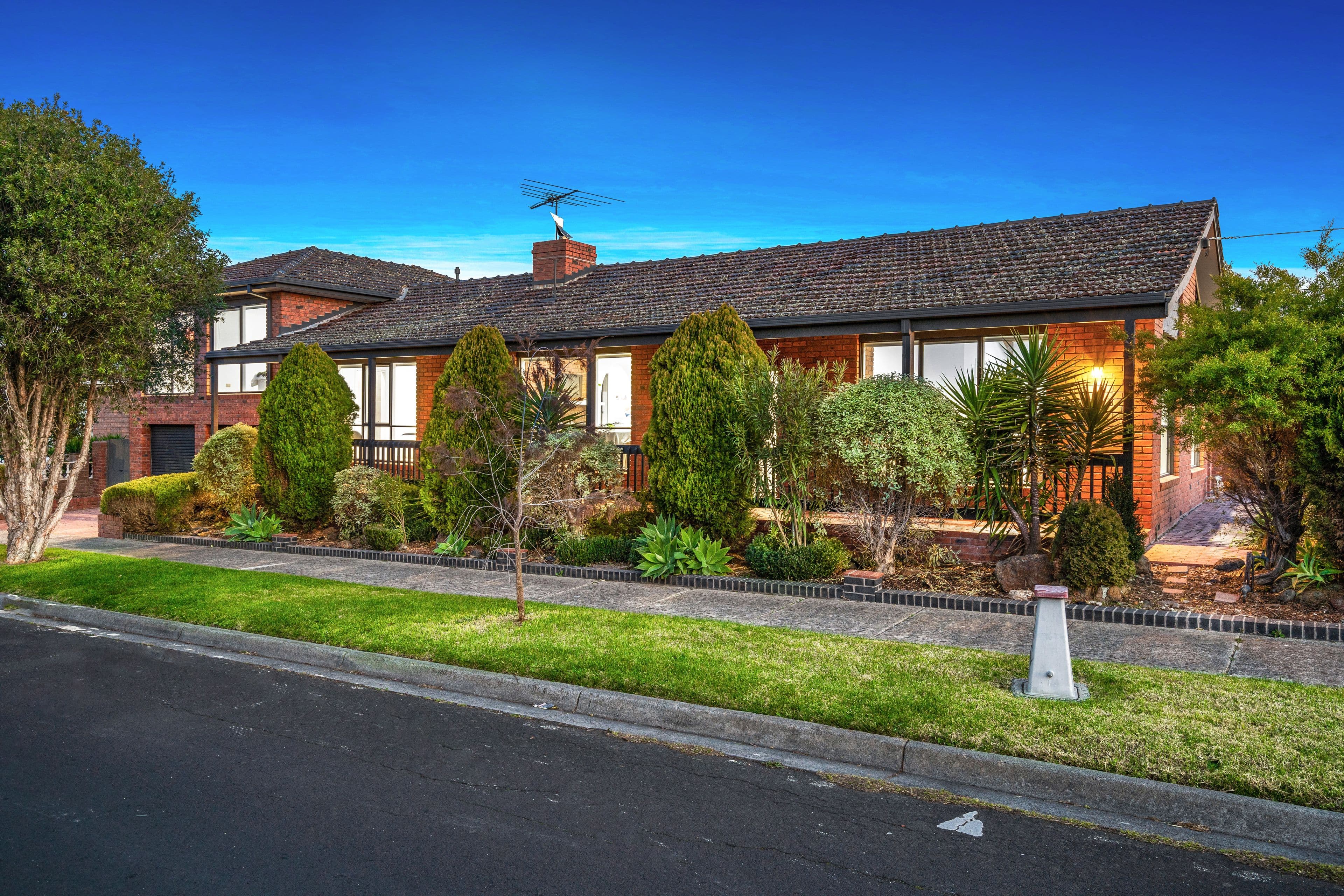 1 Wordsworth Court, Bundoora VIC 3083, Bundoora - Thumbnail 2