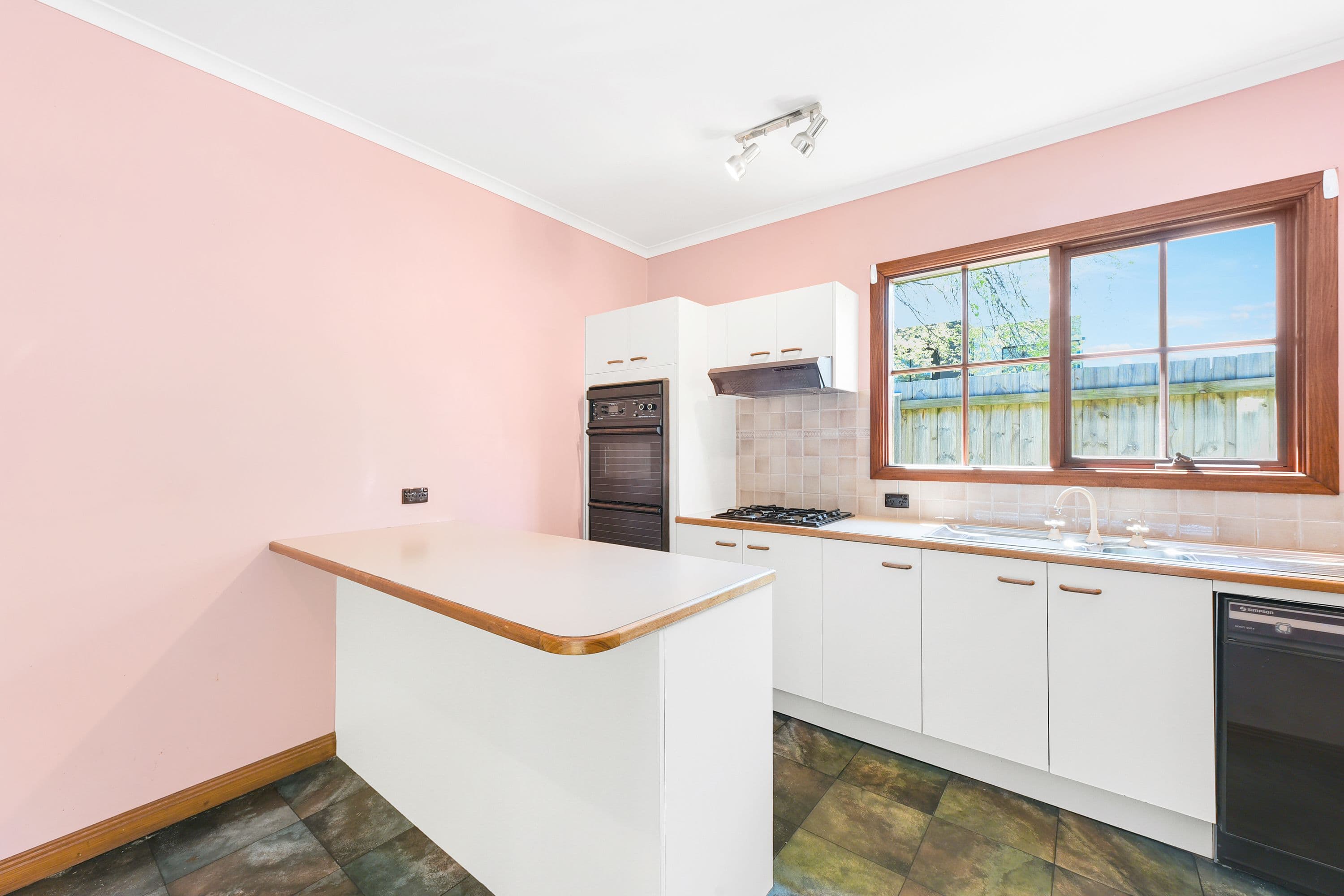 2 Gordon Avenue, Oakleigh East VIC 3166, Oakleigh East - Thumbnail 6