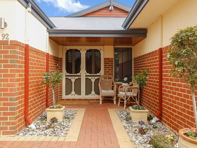 92 Huntsman Terrace, JANE BROOK WA 6056, Jane Brook - Thumbnail 2