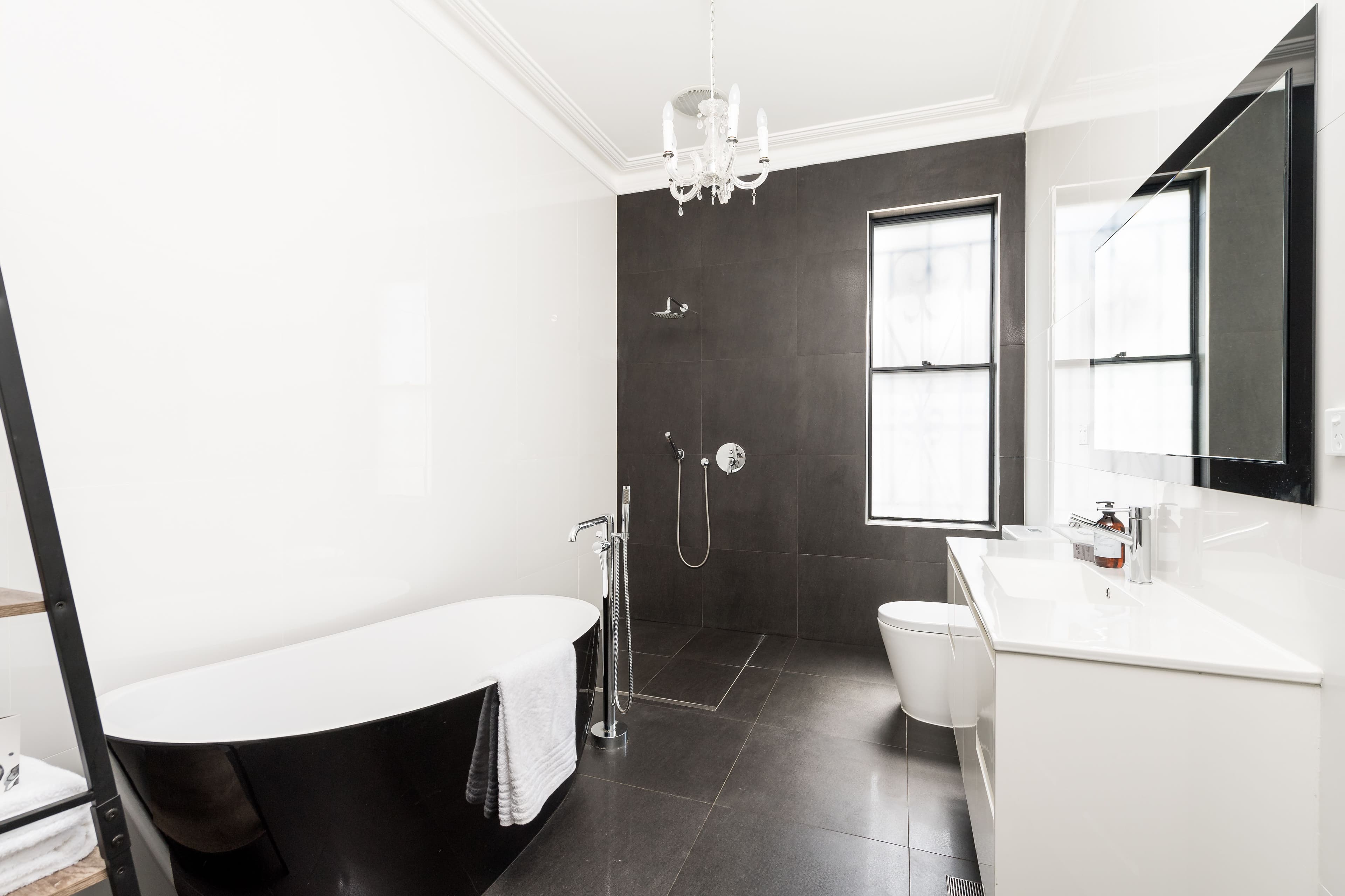 52 Yelverton Street, Sydenham - Thumbnail 4