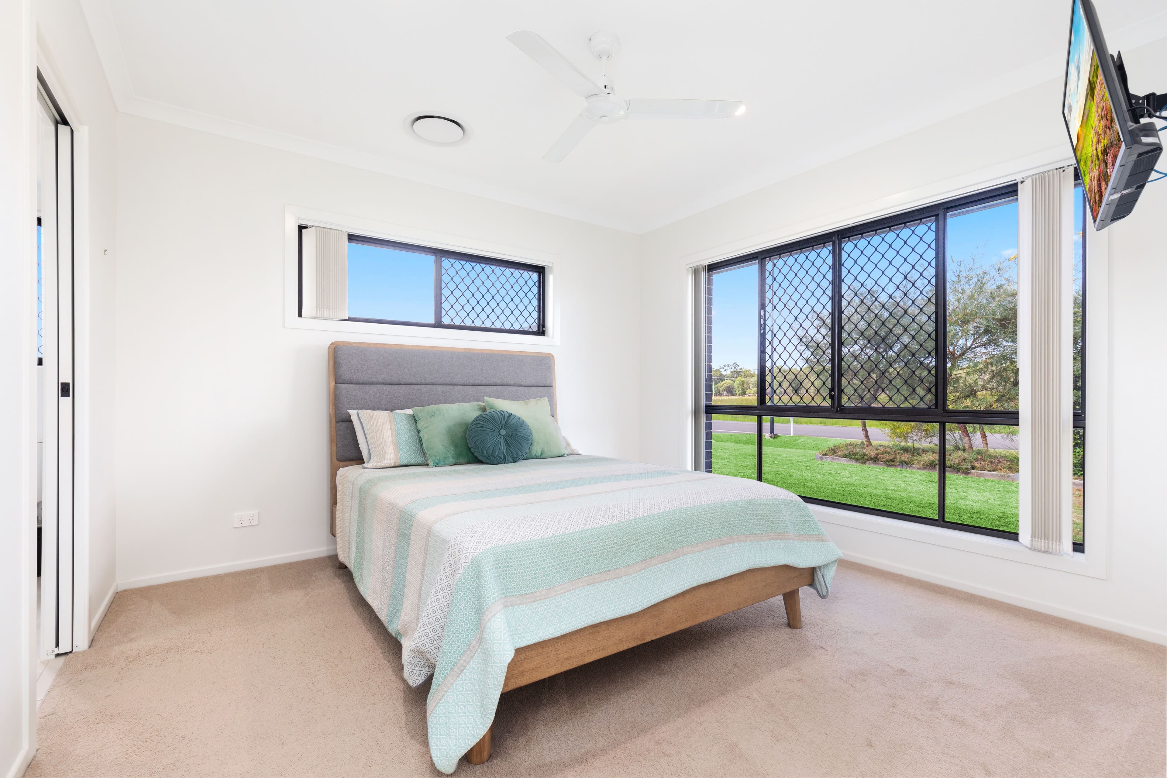 28 Kingfisher Drive, Oakhurst QLD 4650, Oakhurst - Thumbnail 6