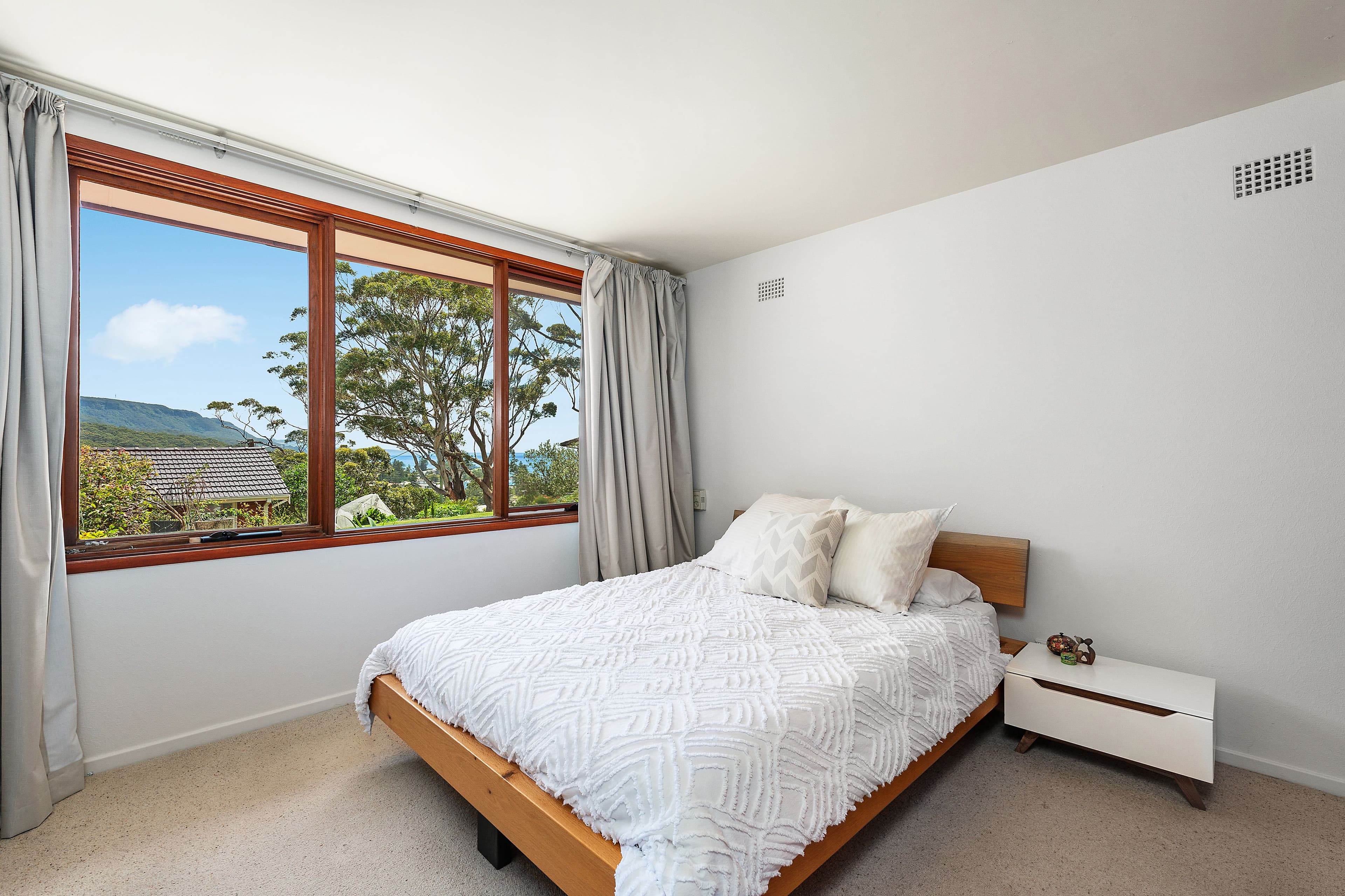 2 Seaview Road, Austinmer NSW 2515, Austinmer - Thumbnail 6