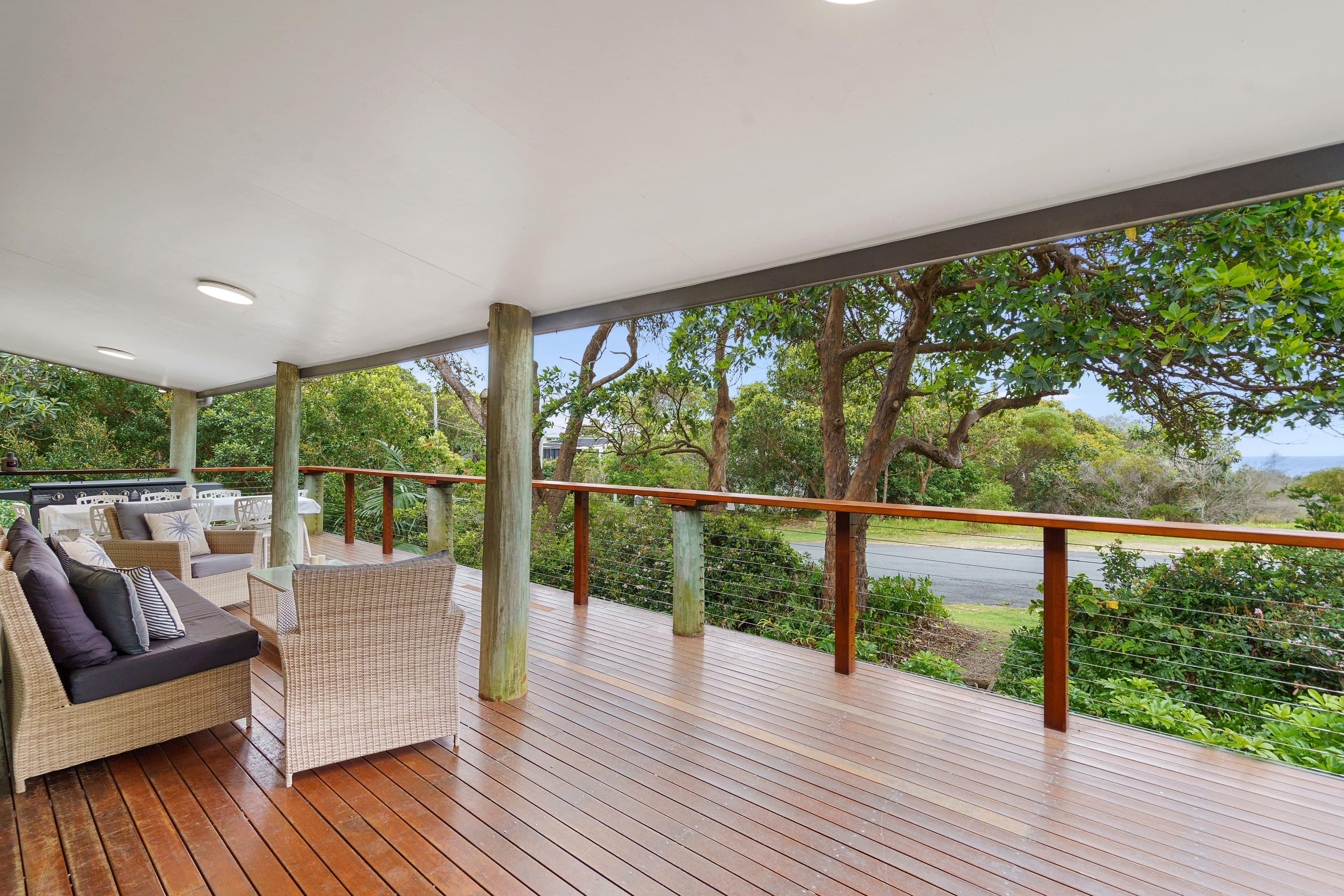 2 Timbin Road, Point Lookout QLD 4183, Point Lookout - Thumbnail 4