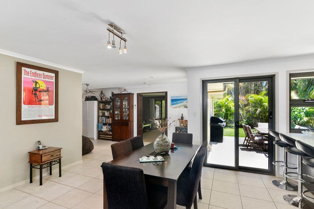 12 Traminer Court, Tweed Heads South - Thumbnail 2