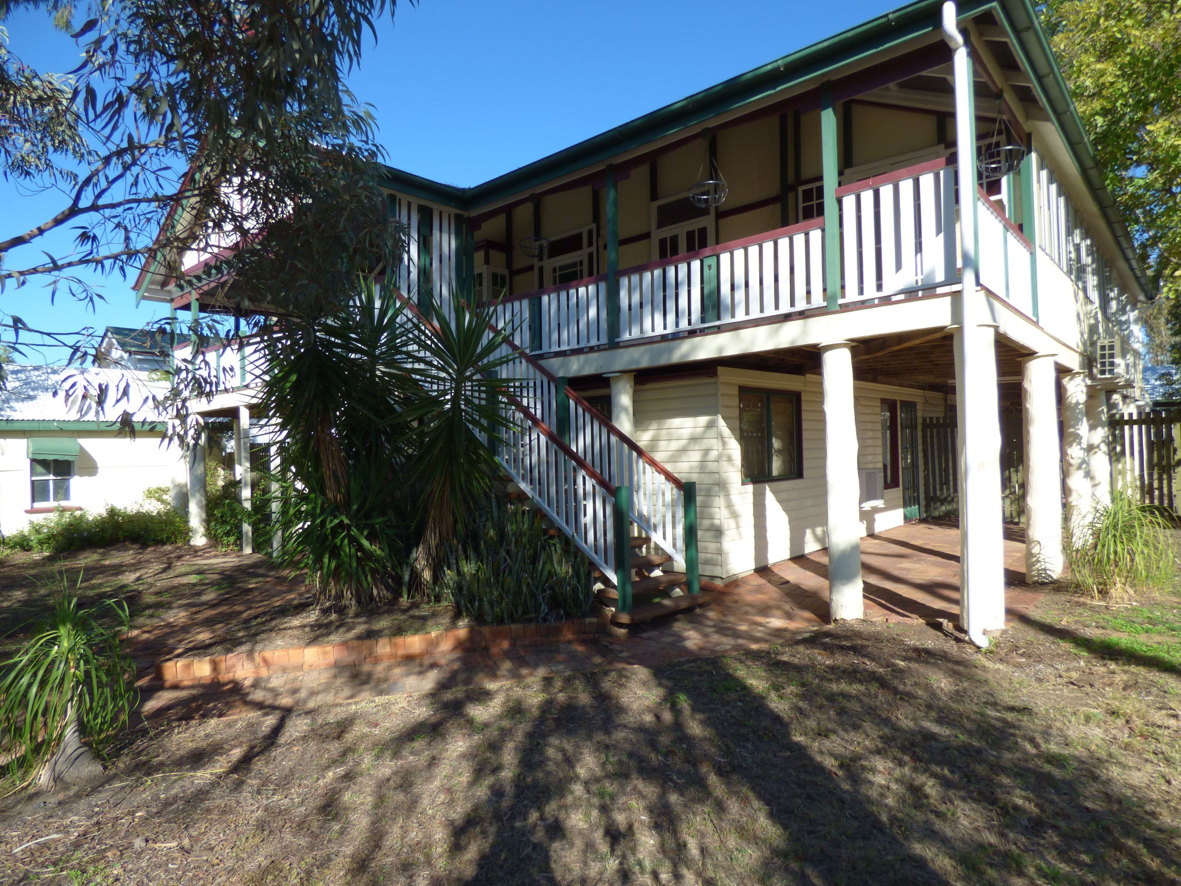 158 McDowall, Roma QLD 4455, Roma - Thumbnail 2