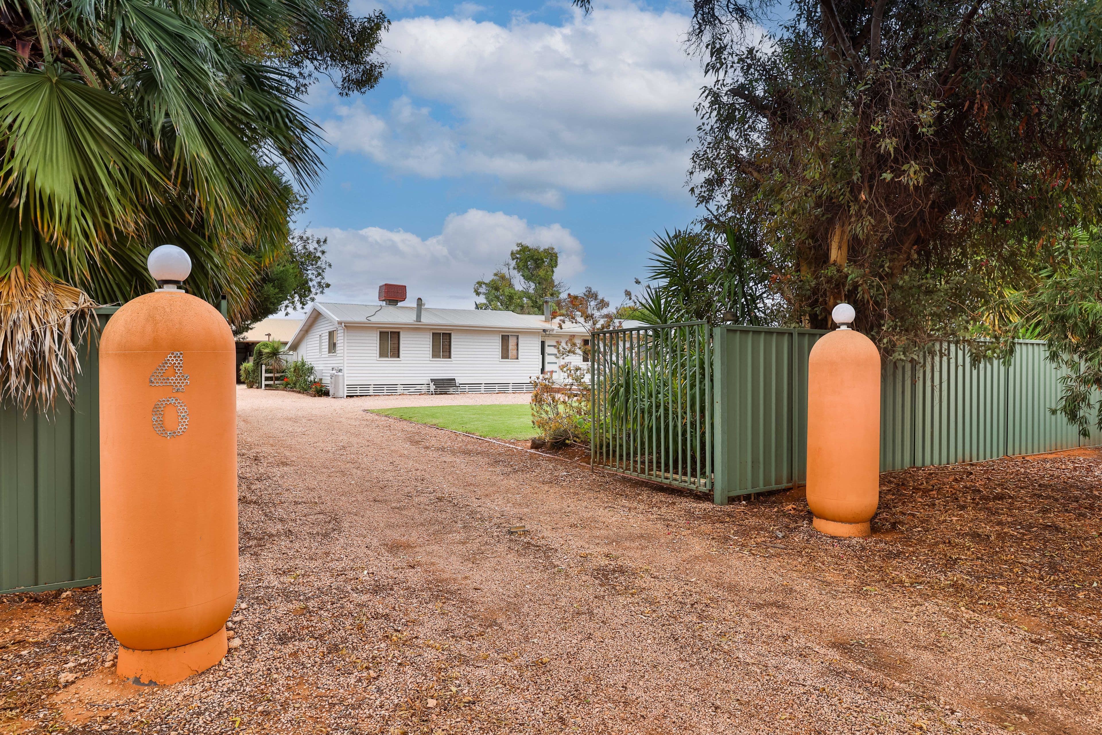 40 Sheoak Avenue, Koorlong VIC 3501, Koorlong - Thumbnail 2
