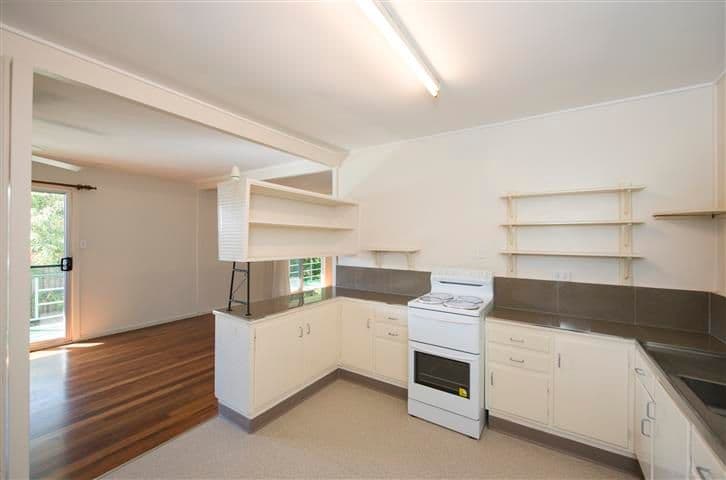 6 Lyons Street, SOUTH GLADSTONE QLD 4680, South Gladstone - Thumbnail 5