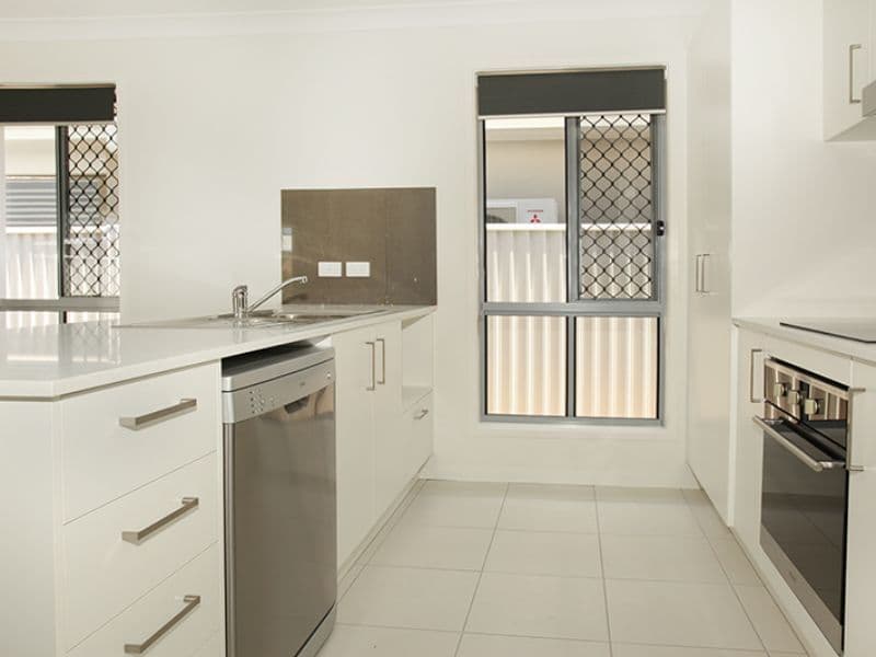 16 Burdekin Place, Pelican Waters QLD 4551, Pelican Waters - Thumbnail 2
